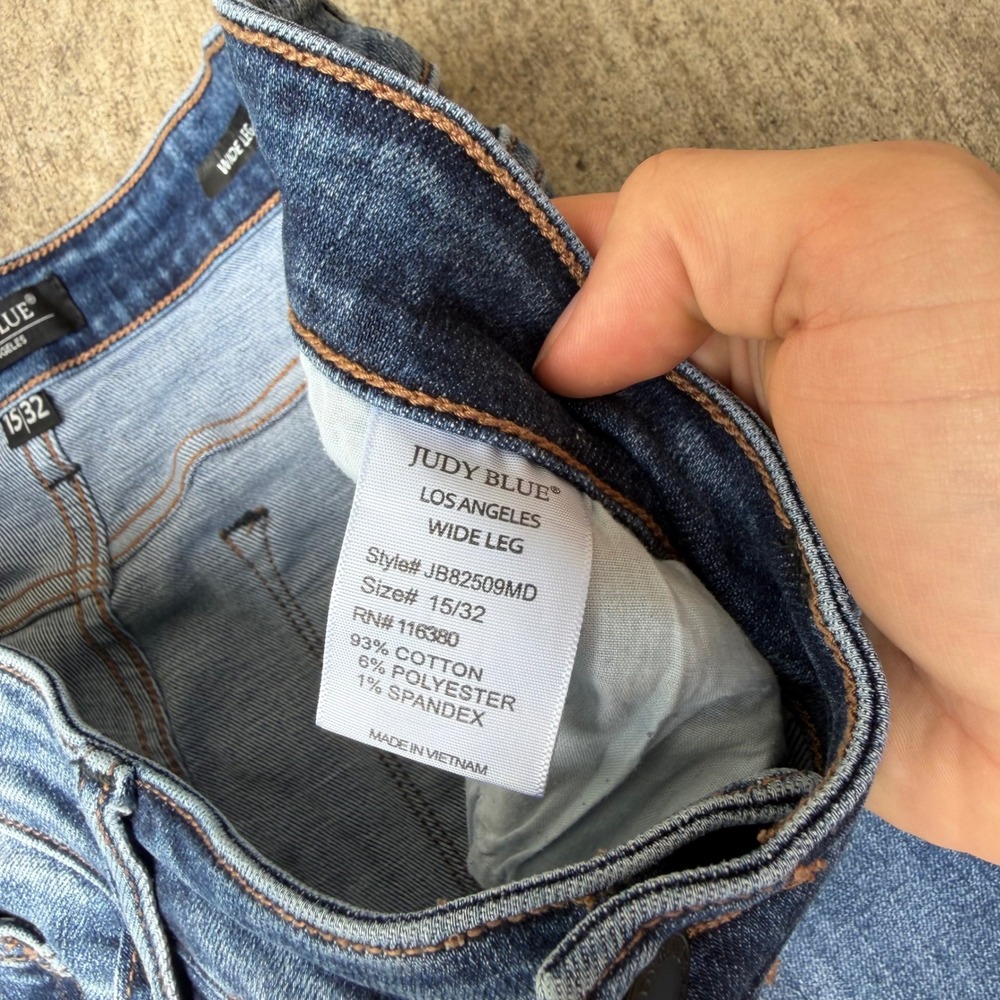 Judy Blue Wide Leg Distressed Jeans Medium Wash Button Fly JB82509MD Size 15/32 - Picture 5 of 11